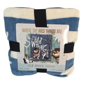 The Northwest Where the Wild Things Are Throw Blanket 46x60 Blue Silk Touch NWT